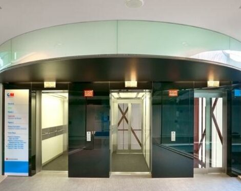 Stretcher Lifts FAIN (2)