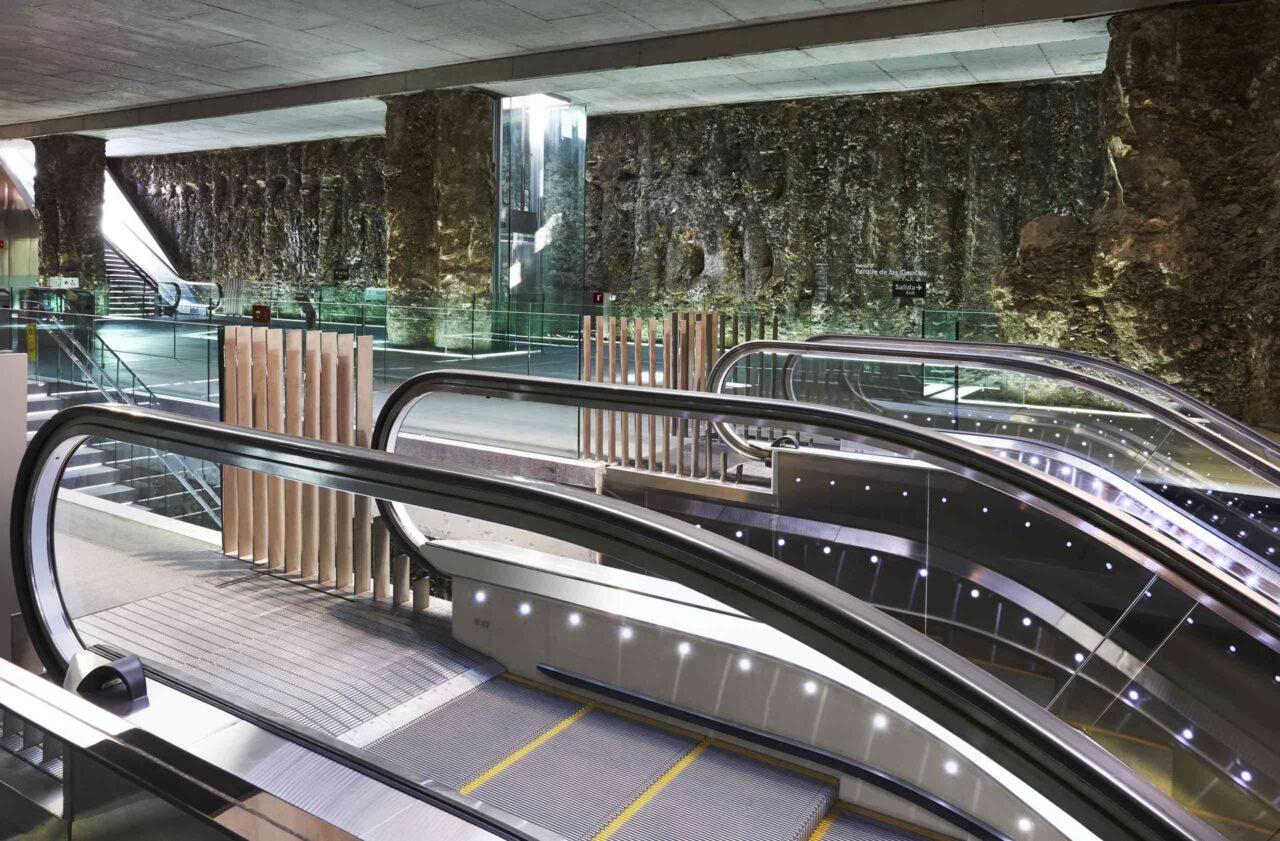 Escalators FAIN Granada underground (4)